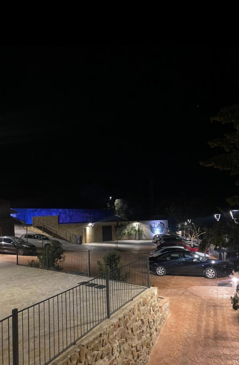 Apartamentos 7 Puentes Sierra Cazorla Casa Acebo 布伦切尔 外观 照片